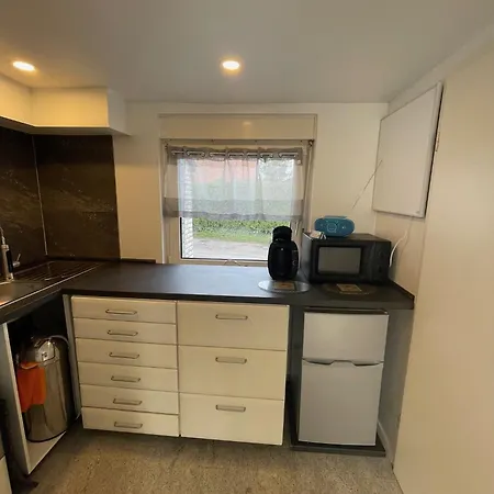 Moeblierte 2 Einzelzimmer Apartment Hunxe